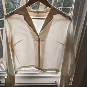 The perfect crisp white shirt